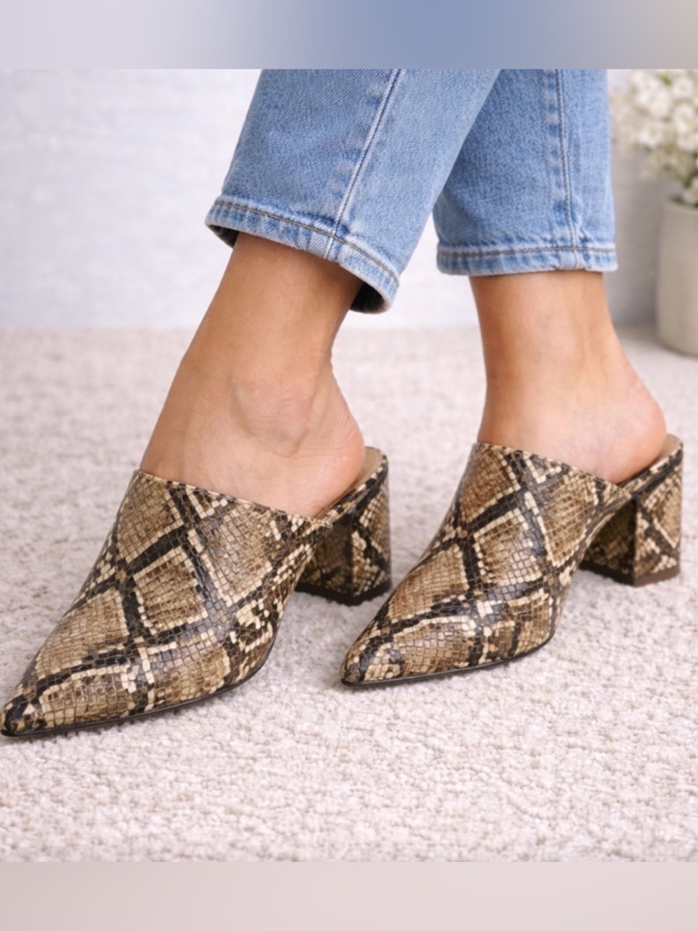 Steve Madden Snakeskin Pointed Toe Mule Heels Size 7.5 Chic Block Heel